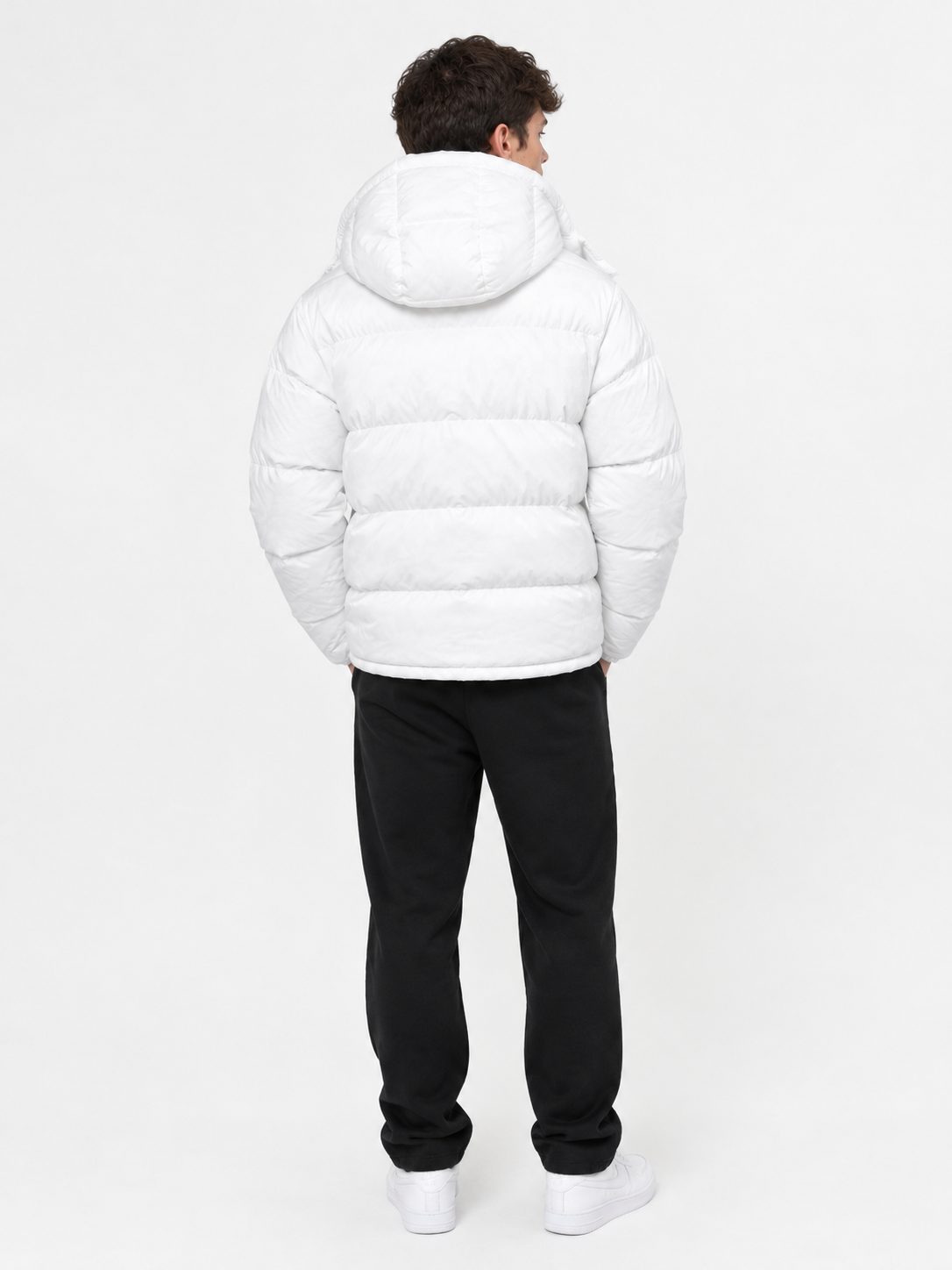 Nike Bela – dodatna fotografija