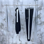 TRENERKE NIKE LIKRA