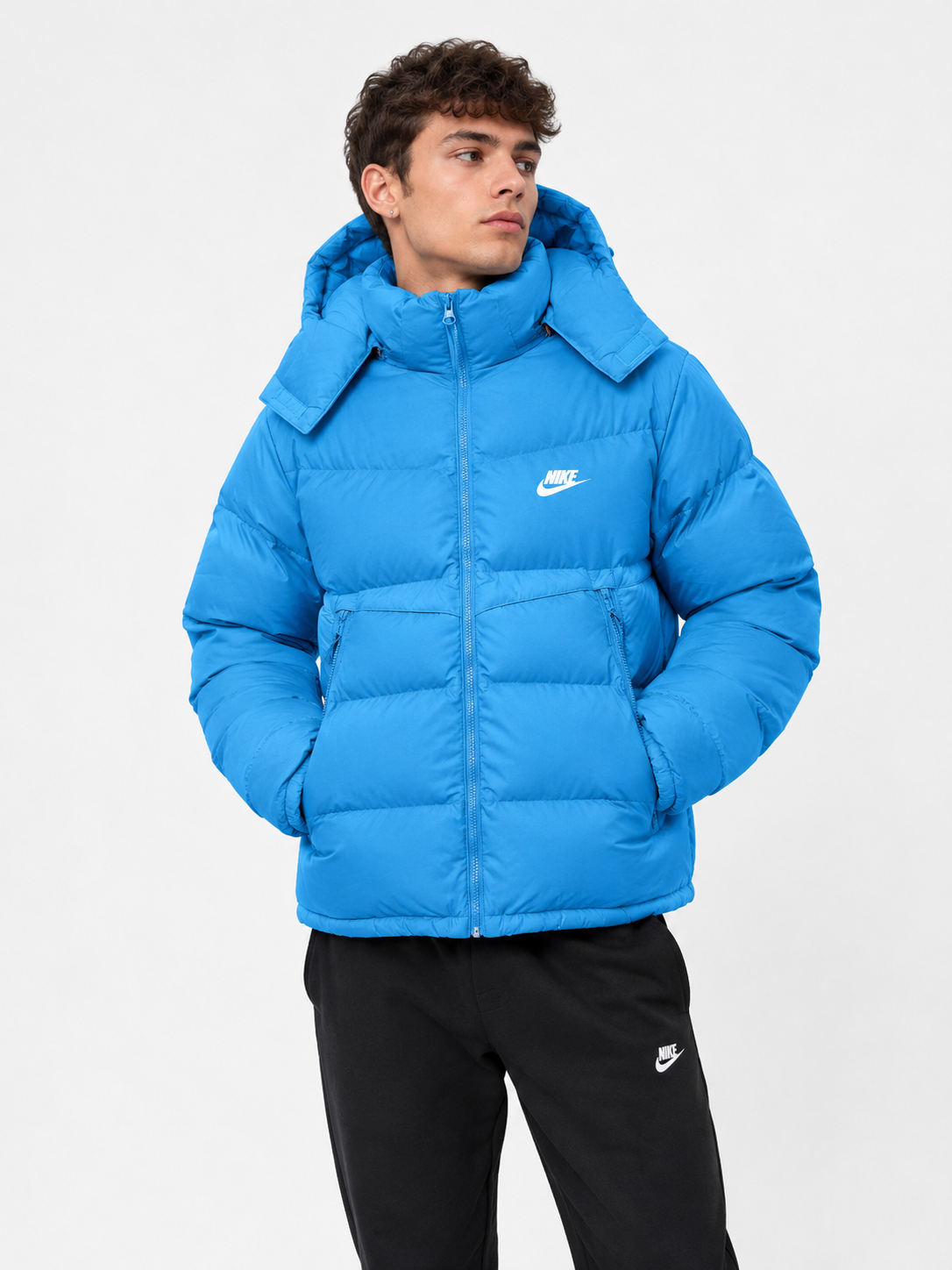 Nike Plava – prednja fotografija